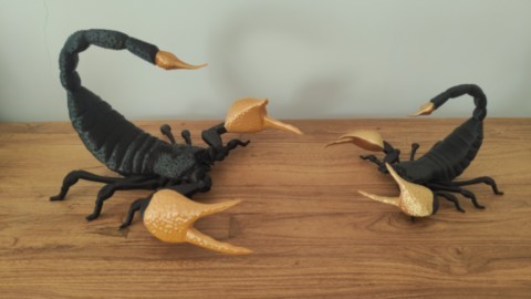 Scorpion série Black-Gold Scorpion série Black-Gold